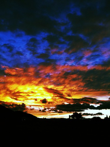 Atardecer en cerro San Sebastián el Grande. by victor.h.ruiz.5, uploaded:by=flickrmobile flickriosapp:filter=toucan toucanfilter cerrodesansebastianelgrande