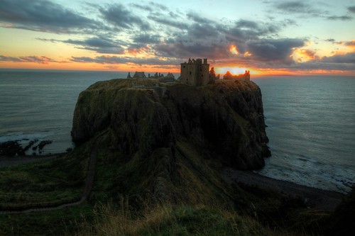 aberdeen aberdeenshire dunnottar dunnottarcastle castle sunrise sunset flickr scotland canon canoneos500d