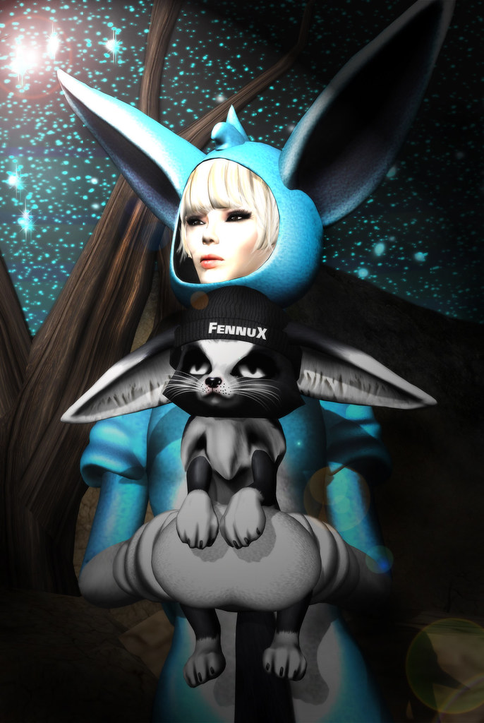 Aphro_fennux_single_1 | MANIERA SL AUGUST COVER SHOT: Photog… | Flickr
