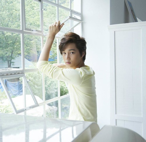 252627_413190595398115_883940490_n | by kpopqueen