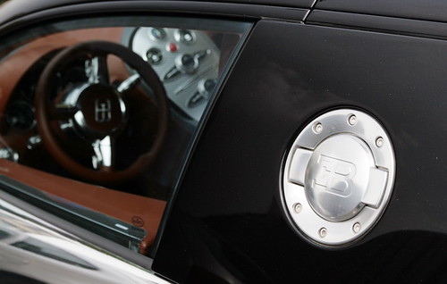 Bugatti Veyron | by a1996o2