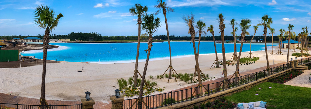 Crystal Lagoons CRYSTAL LAGOONS at Beachwalk | 14 acre man made lagoon at Be… | Flickr