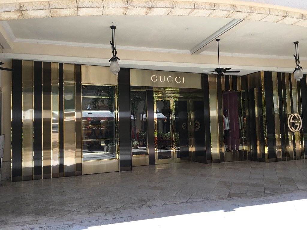 Gucci Shops At Merrick Park Coral 