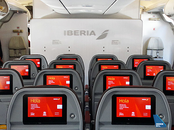 Iberia A340-600 clase Turista (RD)