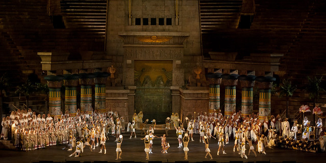 Aida ~ stage act