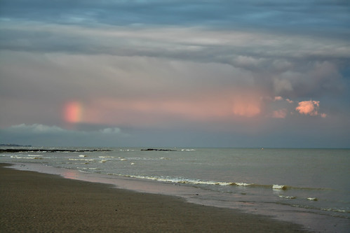 sunset sea clouds reflections rainbow sand rocks dusk horizon tranquility lowtide englishchannel fragment lamanche bexhillonsea coastalresort larigan phamilton gettyimageswants gettywants capturingenglishsummer