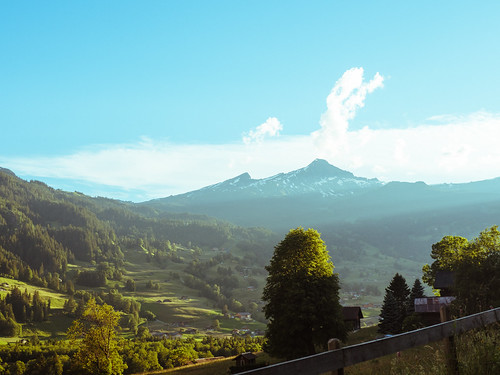 Sunset in Eden by K.G.23, Olympus OM-D E-M5 Mark II with Panasonic Leica DG Summilux 25mm F1.4 ASPH and VSCO Film Filtersomdem
