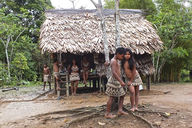 Tribu Bora - Iquitos Perú - 2012