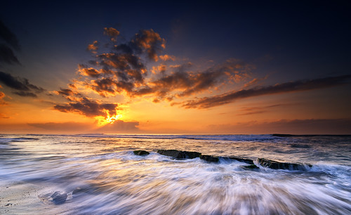 sea bali seascape motion beach sunrise indonesia landscape nikon hard wave tokina lee graduated leefilter 1116mm manyar d7000
