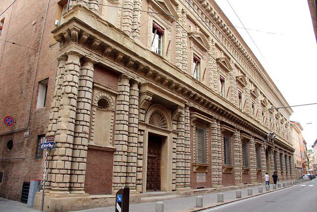 Bologna - Palazzo Fantuzzi