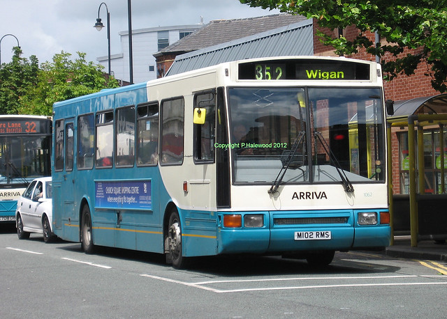 Arriva 1052 (M102RMS)