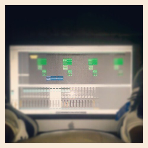 #WORKFLOW How many niggas you know work dis comfortable?.. #ALL #WORK #NO #PLAY | by Da.Real.BroTex
