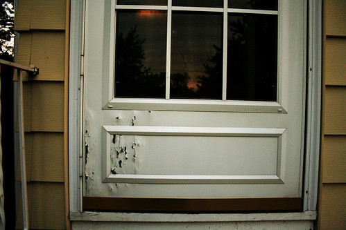 door old sunset stilllife reflection yellow omaha damaged