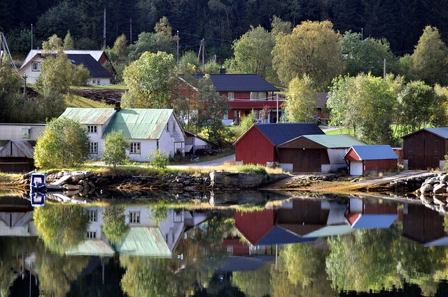 Speilblank Sykkylvsfjord