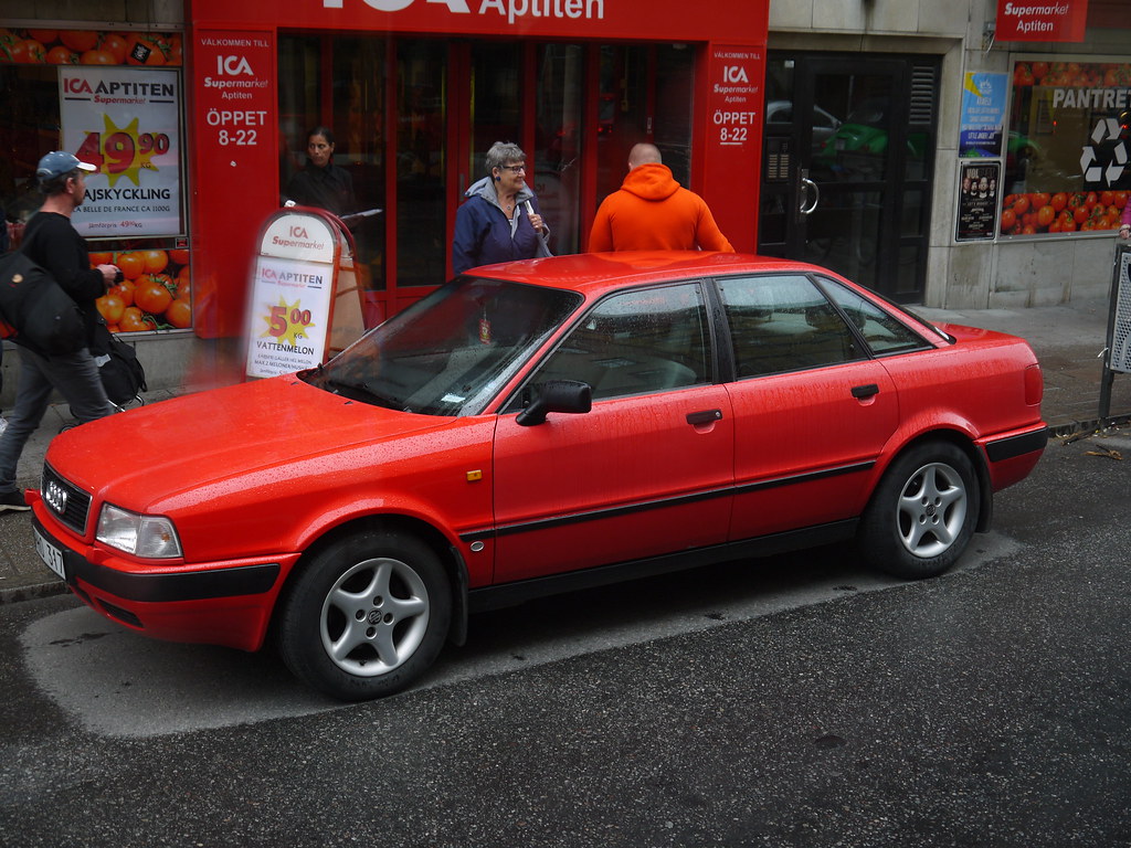 Audi 80, The Audi 80 (B3) obtained a major facelift in the …
