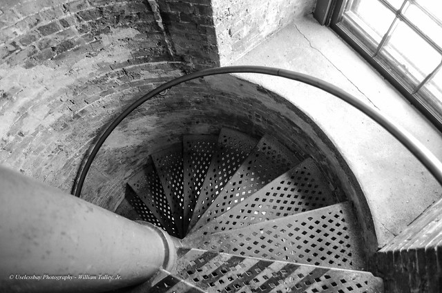 Beavertail Lighthouse Stairs (BW)