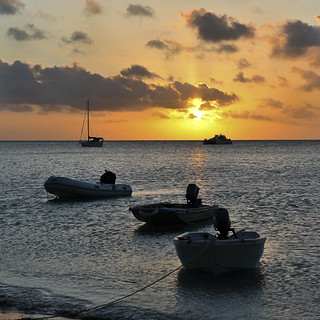 lizard island sunset..ships log