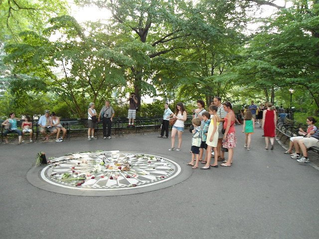IMAGINE, John Lennon, Central Park, New York 2012, USA - www.meEncantaViajar.com