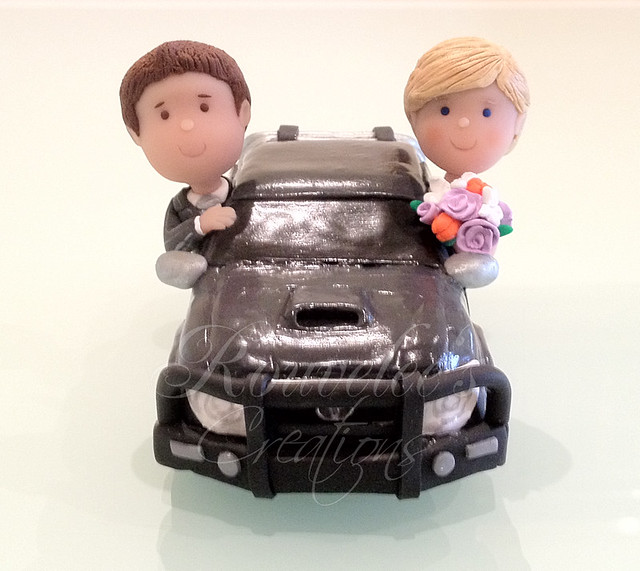 Toyota Hilux Wedding Cake Topper - Front