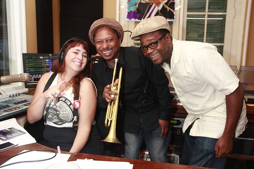 Ms Smalls with Kermit Ruffins and Derrick Freeman of the BBQ Swingers.   Photo by Parisa Azadi.