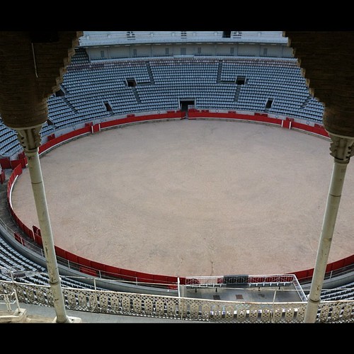 #kvpspain : Checking out #barcelona 's bullfighting ring. Woot! #fb | by queenkv