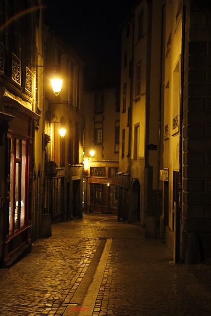 Clermont Ferrand by night.