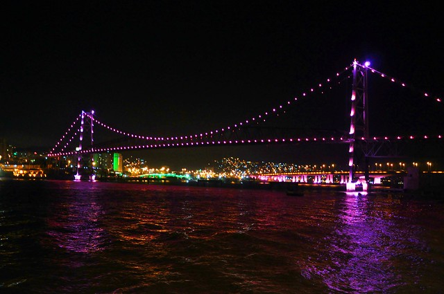 Ponte Hercílio Luz - Outubro Rosa