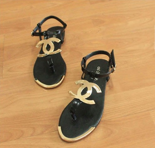 chanel black thong sandals