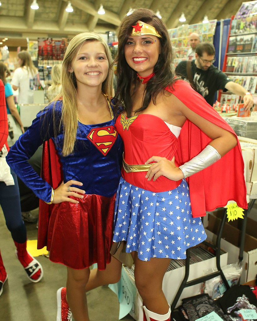 Supergirl & Wonder Woman