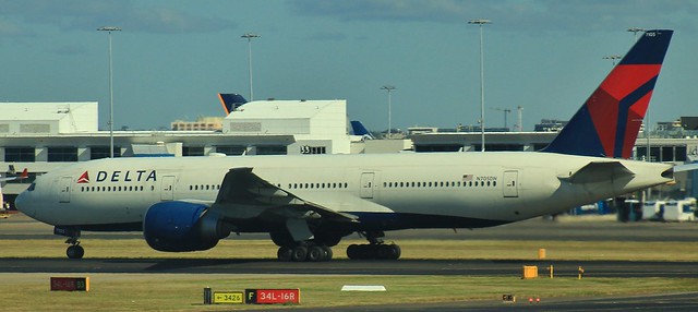 N705DN | Delta Air Lines | DL40 | SYD - LAX | Boeing 777-232(LR) | Sydney Kingsford Smith Airport | (SYD/YSSY)
