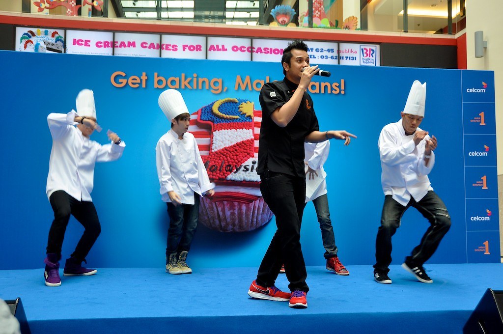 Fazley Yaakob Bayangkan Majlis Kahwin DSV Seperti Pernikahan Tahun Ini