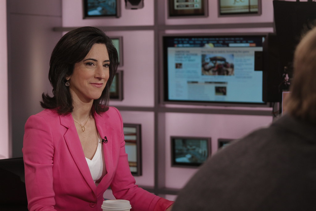 Rana Foroohar's Instagram, Twitter & Facebook on IDCrawl