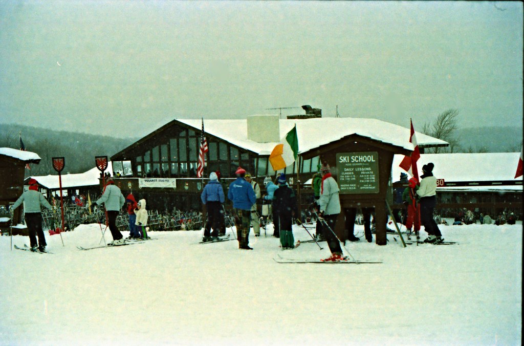 Vermont New England region - Ski School Jan 1984 004