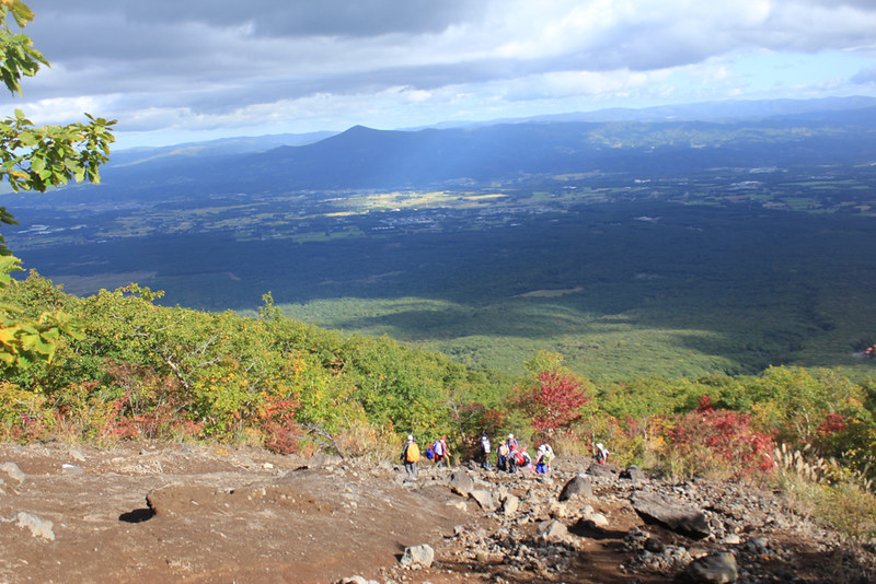 岩手山から下山する