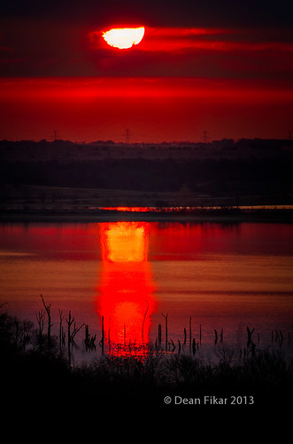 sun lake reflection water crimson rural sunrise dawn pond colorful moody texas earlymorninglight