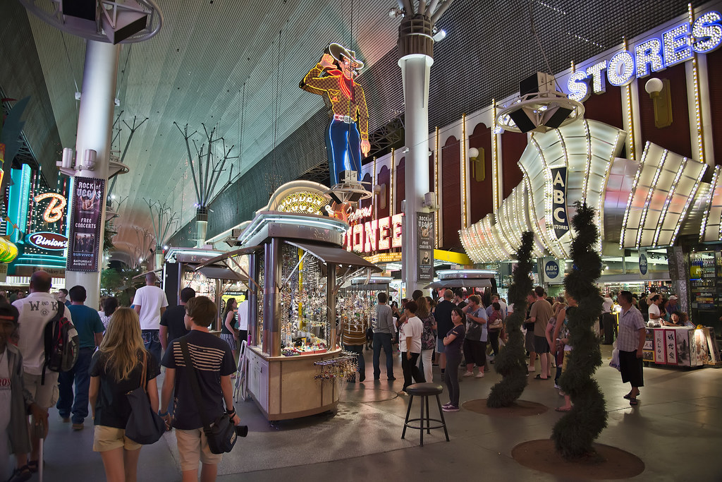Fremont Street | Fremont Street is the second most famous st… | Flickr