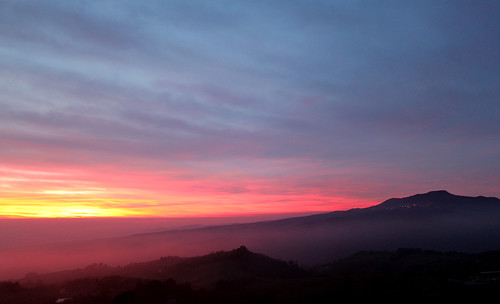 pink sunset panorama fog tramonto view foggy rosa toscana nebbia grosseto maremma roccastrada