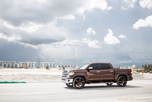 Toyota Tundra on CW-6 Custom Color Matched | by Concavo Wheels