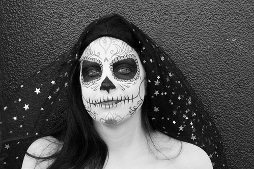 Day of the Dead Woman | Image by Sherrie Thai of Shaireprodu… | Flickr