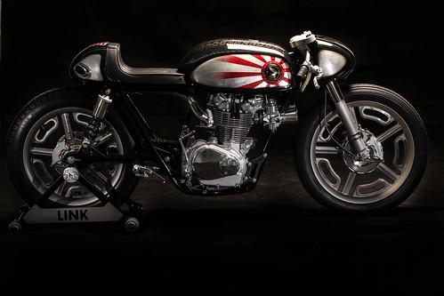 Tribute to Japan caferacer Krugger Motorcycles
