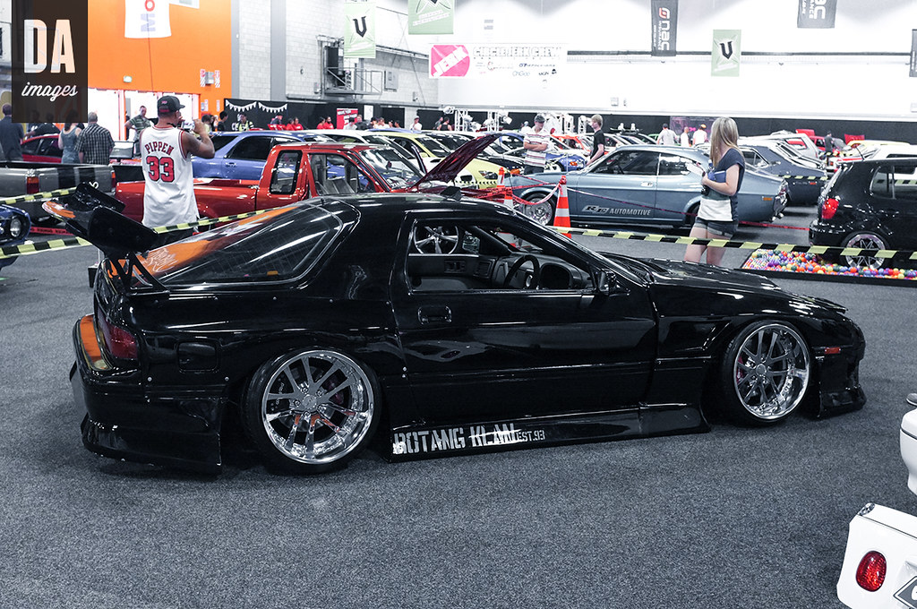 Widebody RX7 FC Taken at the 4 & Rotary Nationals 2013. 