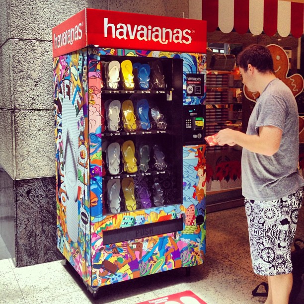 Vending some @havaianas_au! #havaianas #sydney | Kae Yen Wong | Flickr