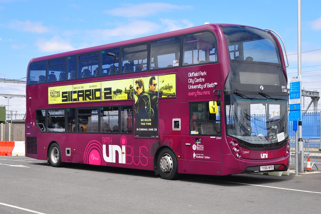 First 33949 | Bath Unibus MMC YX66 WFB at Didcot station...J… | Flickr
