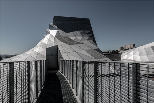 france lyon muséedesconfluences museum architecture coophimmelblau roof