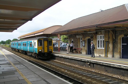 Flickr Yatton A train approaching the up platform at Yatton bound for Ca… | Flickr