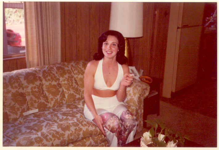 Happy Homemaker, 1975