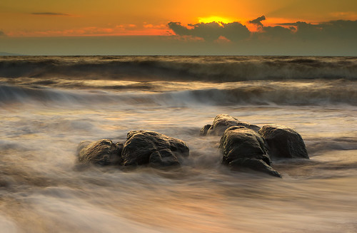 ocean sunset sea sun water clouds rocks waves sweden halland mygearandme rememberthatmomentlevel1