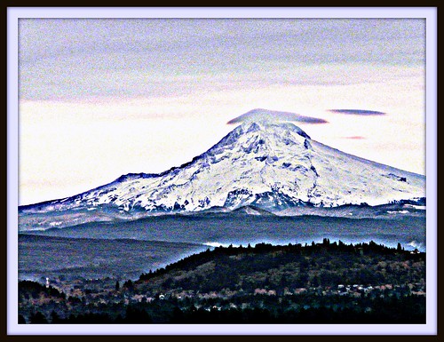 mthood cloudcap odc1 gettingtothepoint hdreffect frommttabor picmonkey