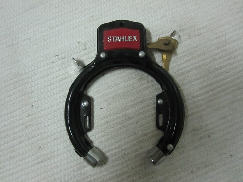 lock | by rcicla online