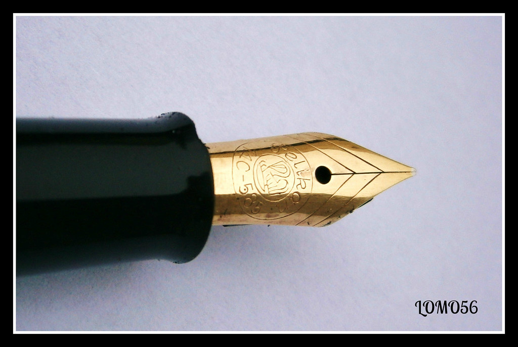 Gullor 818 Füllfederhalter Mit Goldenem Clip – Elegant & Schreibfreundlich, Inkl. Konverter